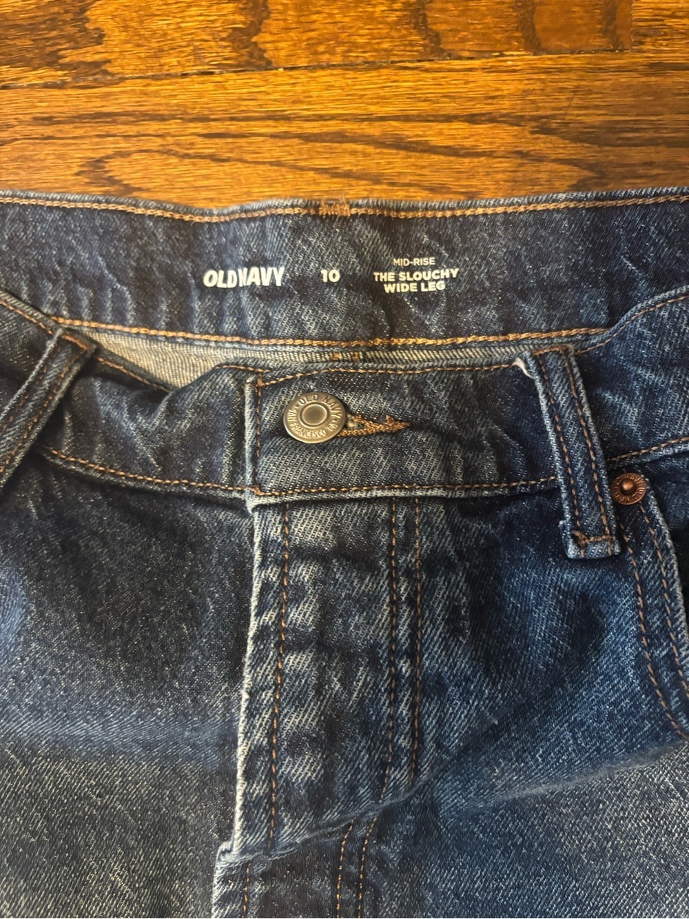 Old Navy Mid Rise The Slouchy Baggy Wide Leg Dark Wish Regular Jeans - Picture 3 of 6